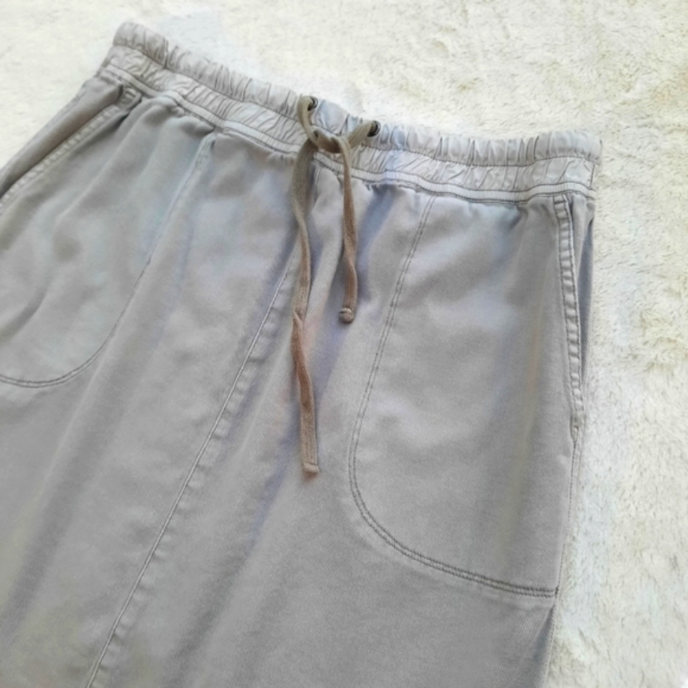 Nic + Zoe Knit Skirt Travel Athleisure Casual Transitional Season Layer Neutral